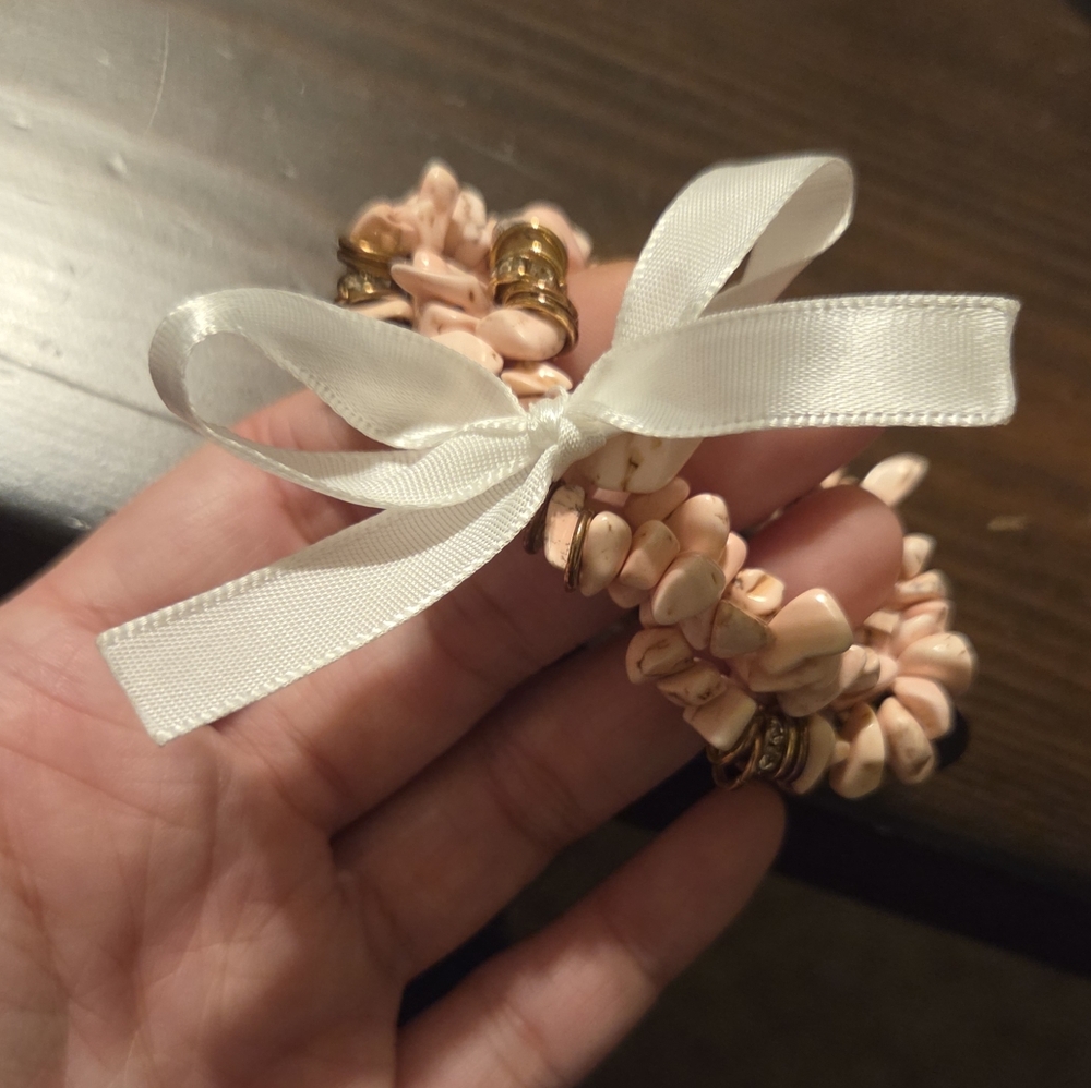 Kinsley Armelle Bracelets Set of 3 Pink and Gold Gemstone Chip Bracelet - Picture 5 of 5